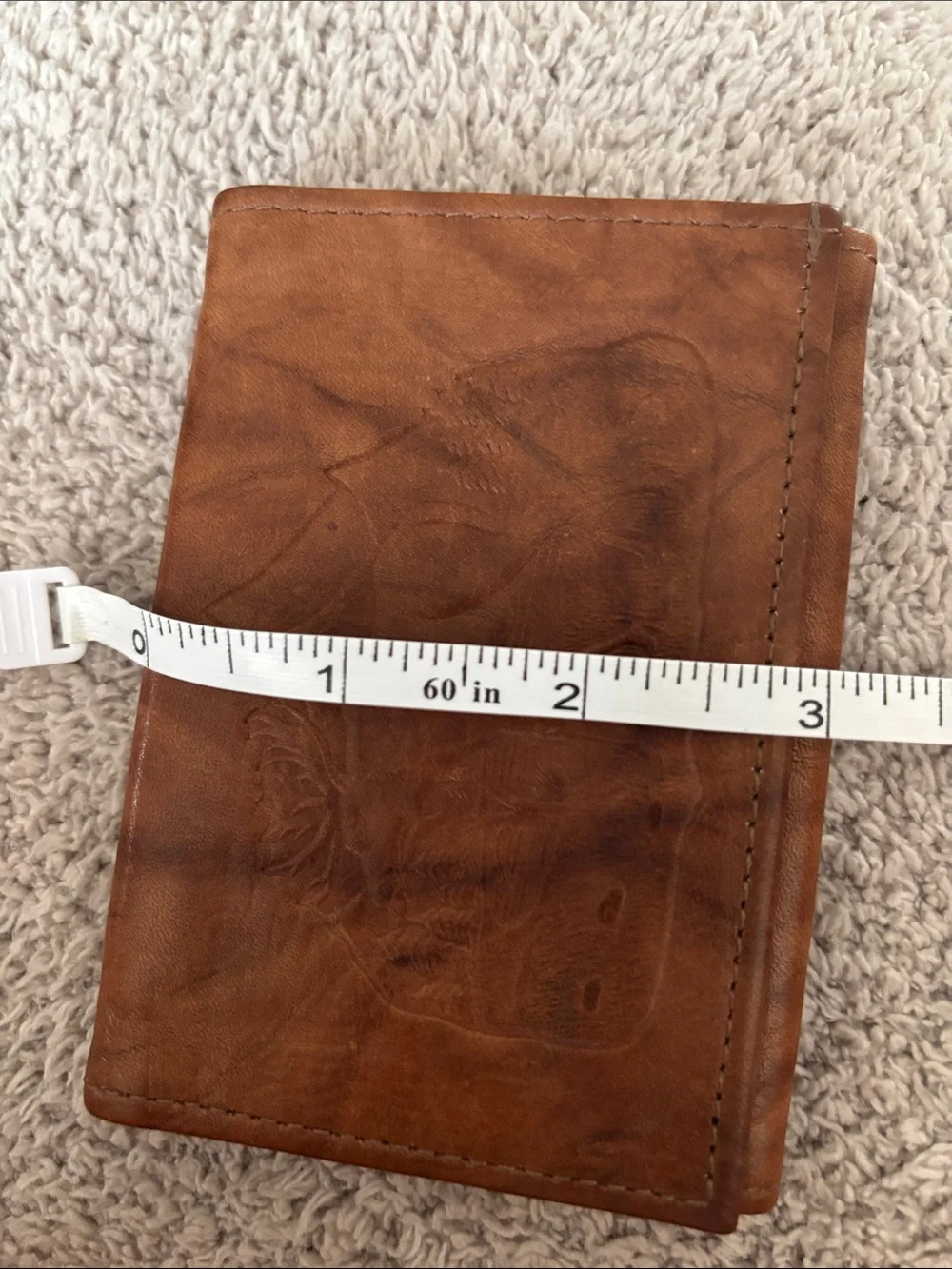 Vintage Men’s Genuine Cowhide Leather Bifold Wallet Brown Moose Mountain Embosse